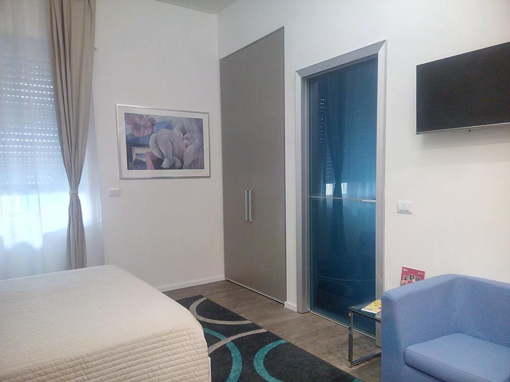 Marcona24 Aparthotel Milan Room photo
