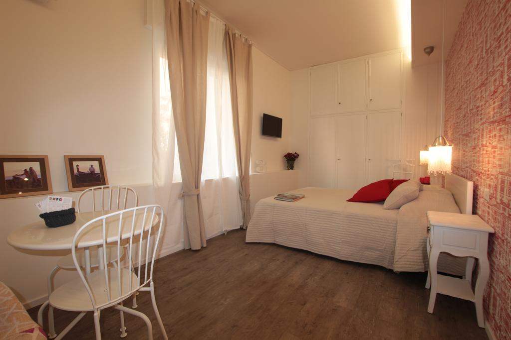 Marcona24 Aparthotel Milan Room photo