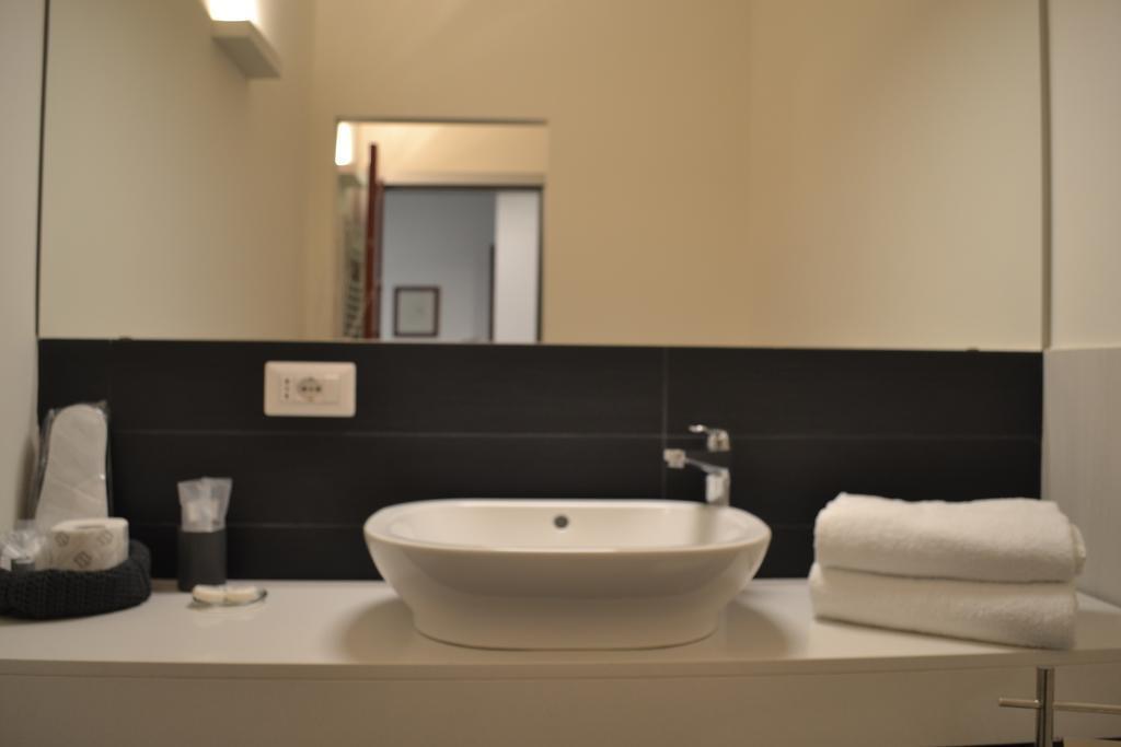Marcona24 Aparthotel Milan Exterior photo